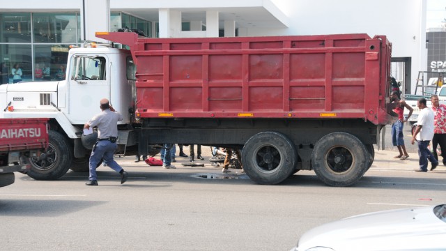 El camión  que arroló al haitiano.