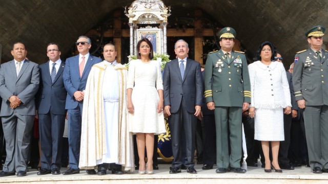 El presidente Medina y la Primera dama, Cándida de Medina asistierieron al acto religioso este jueves.