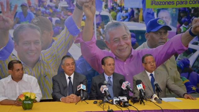 Roberto Salcedo y Reinaldo Parez Pérez saldrán juntos a las calles a buscar votos.