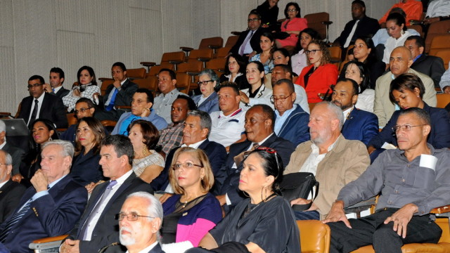 Vista del público asistente al acto de presentación de la Cuenta Satélite de Cultura.