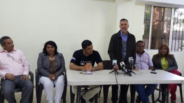Manuel Jiménez, Dio Astacio y otros candidatos que reclaman anular las elecciones.