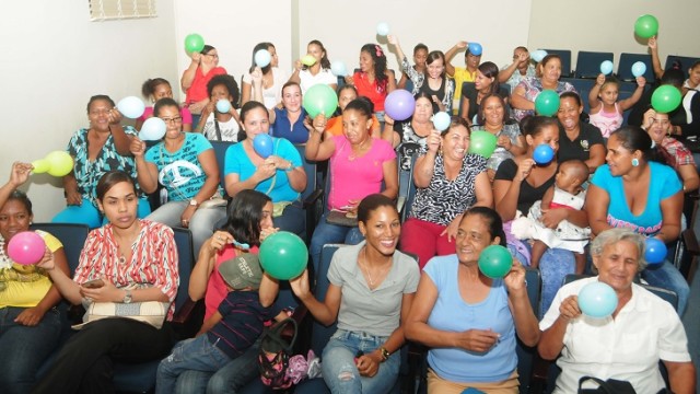 En la actividad participaron más de cien estudiantes y egresadas de carreras tecnológicas de los CTC y otros centros. 