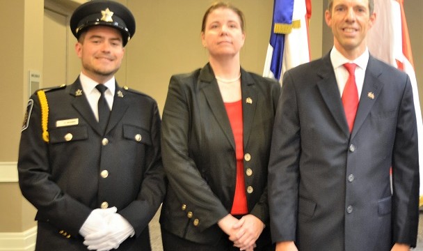 Maxime Brodeur, Oficial de Enlace; Natthalie Samson, Consejera Comercial; y el Embajador de Canadá Steve Côté. 