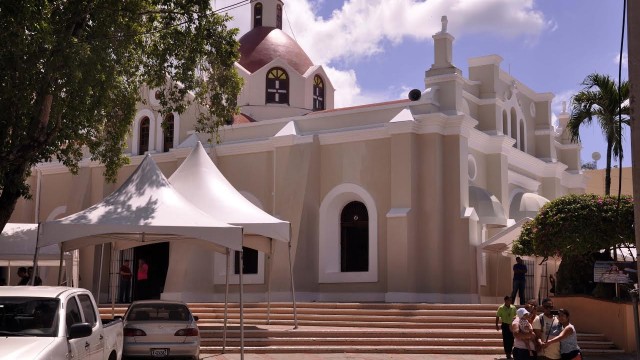El santuario nacional Nuestra Señora de las Mercedes, del Santo Cerro, lugar de peregrinación desde el pasado viernes hasta mañana. Foto Alex Reynoso.