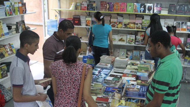 La Feria Internacional del Libro concluye este domingo luego de doce días de intensa actividad literaria.