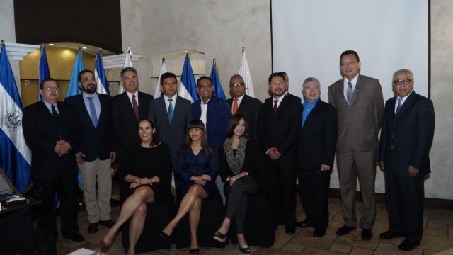 El Plan aprobado en la pasada reunión de Junta Directiva de COMTELCA en Cancún, México, fue elaborado con el apoyo y coordinación del Banco Interamericano de Desarrollo (BID).