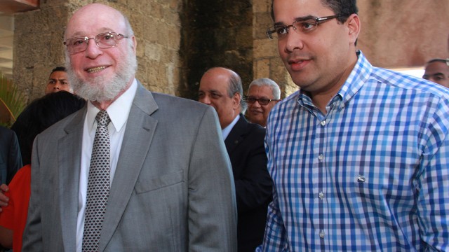 Ministro de Cultura Pedro Vergés y David Collado, alcalde del Ayuntamiento del Distrito Nacional. 