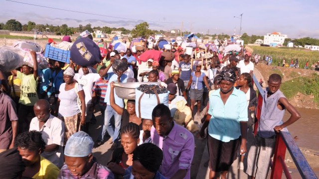 Las actividades del mercado binacional en Dajabón podrían ser boicoteadas mañana por comerciantes haitianos.