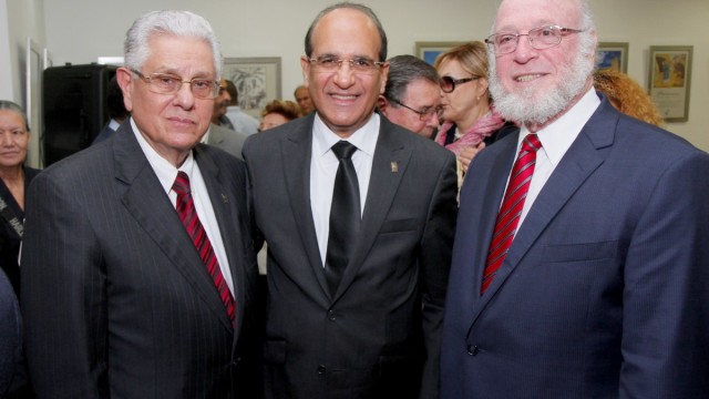 Roberto Saladín, Julio Cesar Castaños Guzmán y Pedro Vergés.