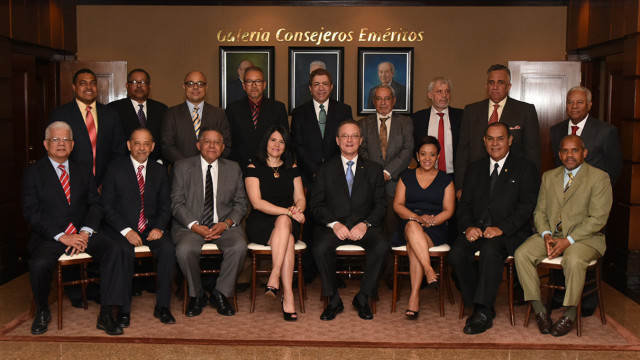 El Banco Popular Dominicano ofreció a directores de medios y líderes de opinión pública los resultados financieros obtenidos al concluir el año 2016, en el cual la organización financiera continuó su trayectoria de sano crecimiento.