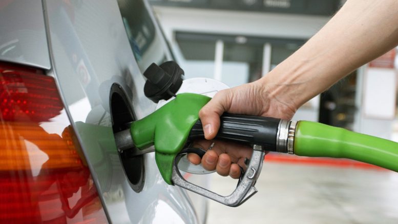 Resultado de imagen para foto expendio de combustibles en rd