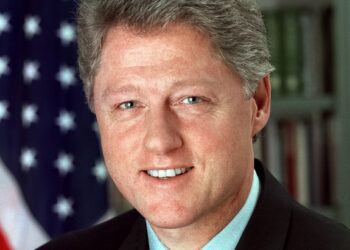 ExPresident EEUU. William J. Clinton

Wikipedia