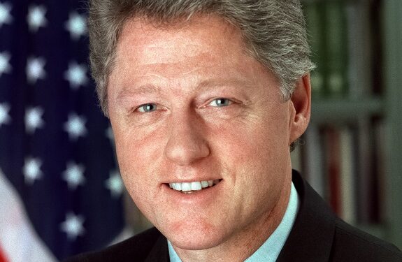 ExPresident EEUU. William J. Clinton

Wikipedia