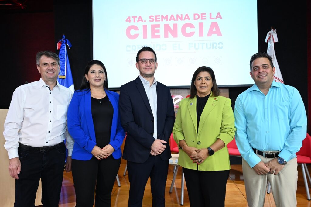 INTEC y Caribe Circular reducirán uso de plásticos en RD con la Unidad de Innovación de Bioplásticos y Biomateriales