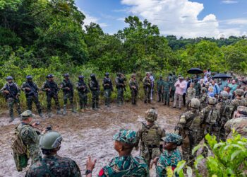 Militares del Comando Sur de Estados Unidos en reciente visita en Guyana.