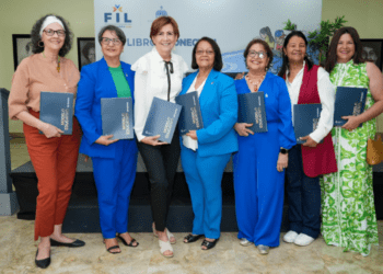 Autoridades del ISFODOSU durante acto de lanzamiento del Modelo Educativo