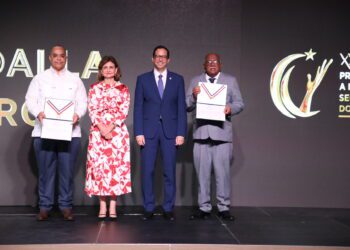 Vicepresidenta Raquel Peña encabeza el Premio Nacional a la Calidad del Sector Público.