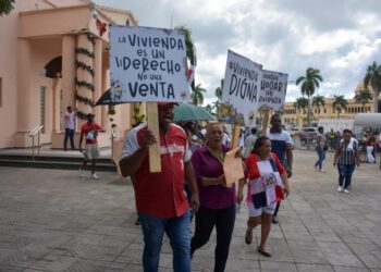 “Es inadmisible que una estrategia de Estado, diseñada para transformar vidas, esté atrapada en la burocracia gubernamental”, señalaron