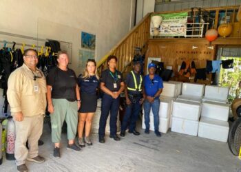 El Consejo Dominicano de Pesca y Acuicultura (CODOPESCA) y la Nature Foundation Sint Maarten unieron fuerzas para frenar el tráfico ilegal de 66,000 anguilas americanas (Anguilla rostrata).