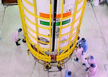 El cohete PSLV-C60 desplegó de forma impecable dos satélites en órbita terrestre baja, marcando el inicio de una misión destinada a revolucionar la exploración espacial india.